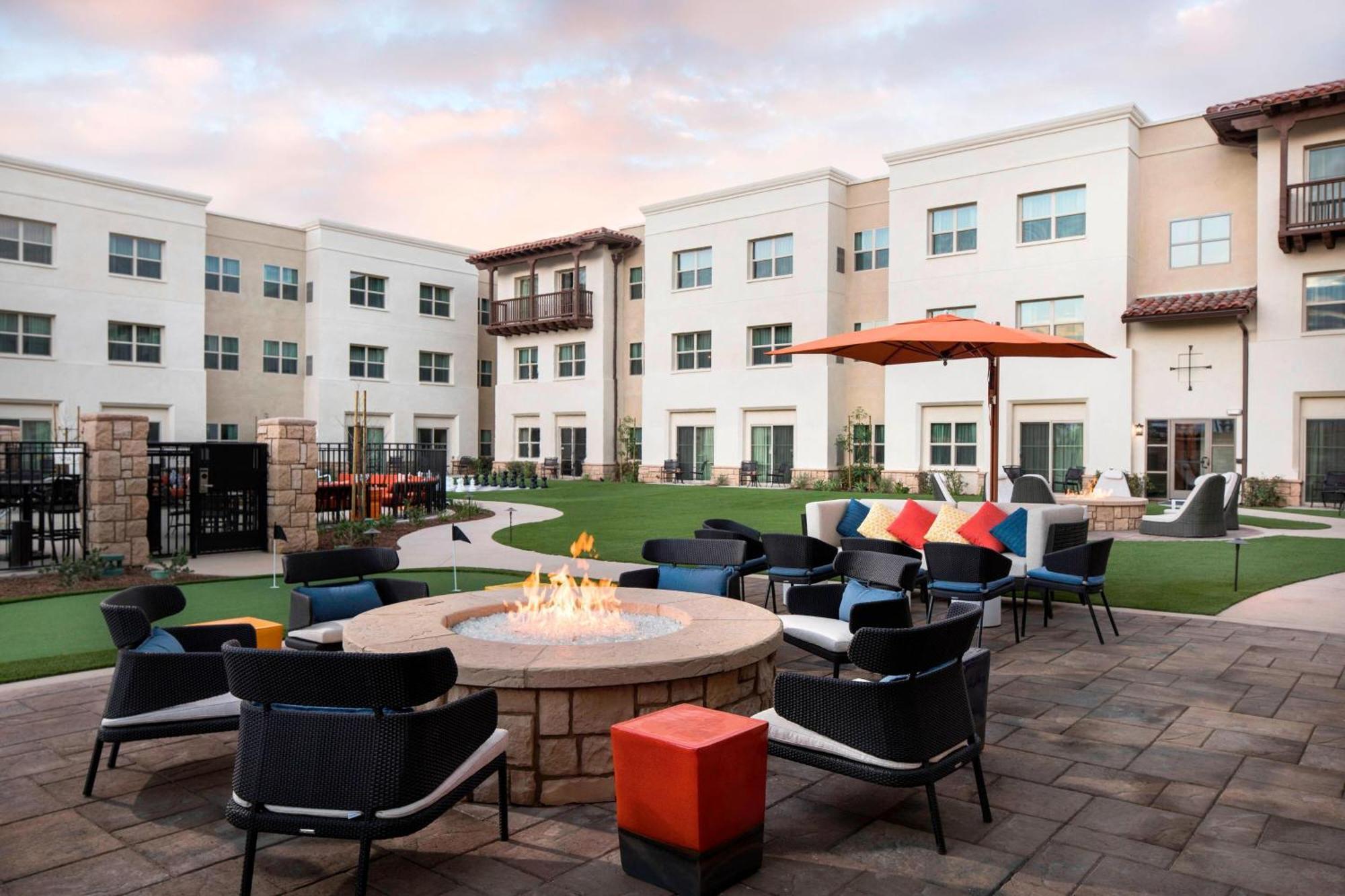 Residence Inn By Marriott Santa Barbara Goleta Esterno foto